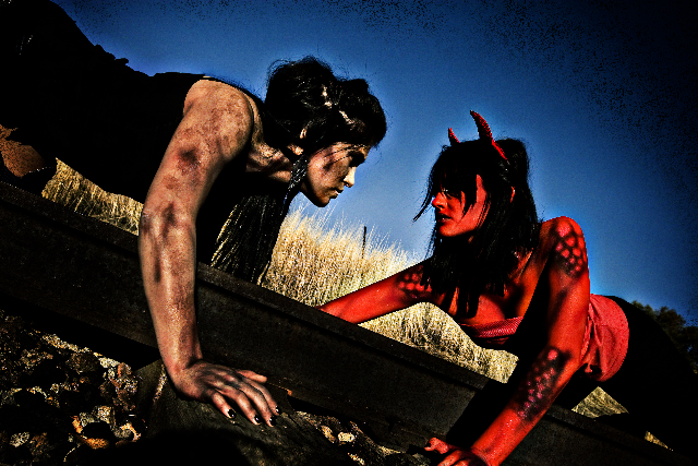 Drea and Nikki as zombie and devil girl